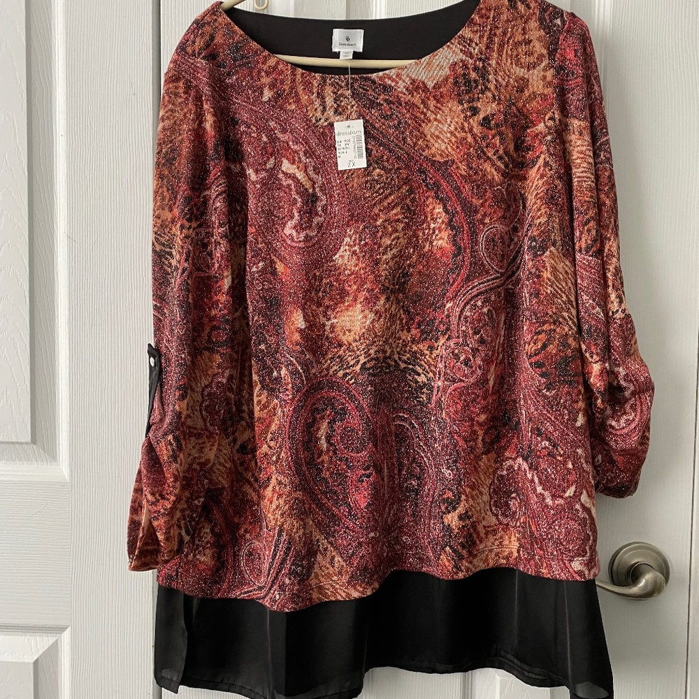 Dressbarn NWT gorgeous 2X top great for holidays